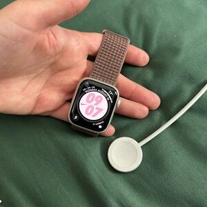 Apple Watch Series 7